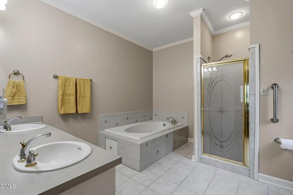 1978 W Castalia Road Nashville, NC 27856