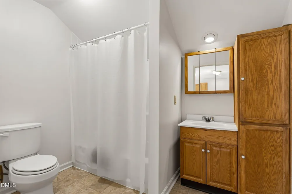 1978 W Castalia Road Nashville, NC 27856