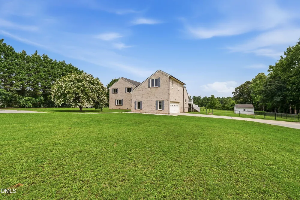 1978 W Castalia Road Nashville, NC 27856
