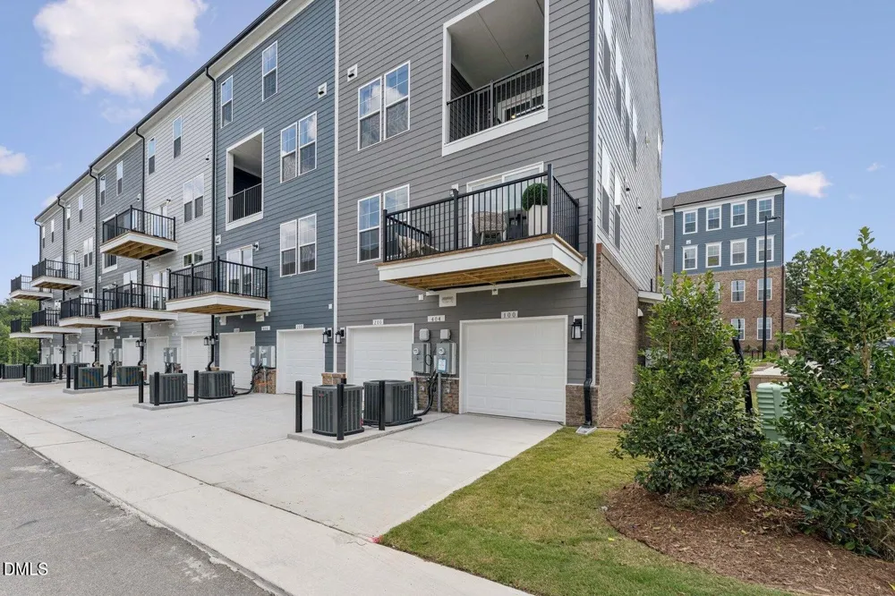419 Grove Overlook Lane #200 Wake Forest, NC 27587