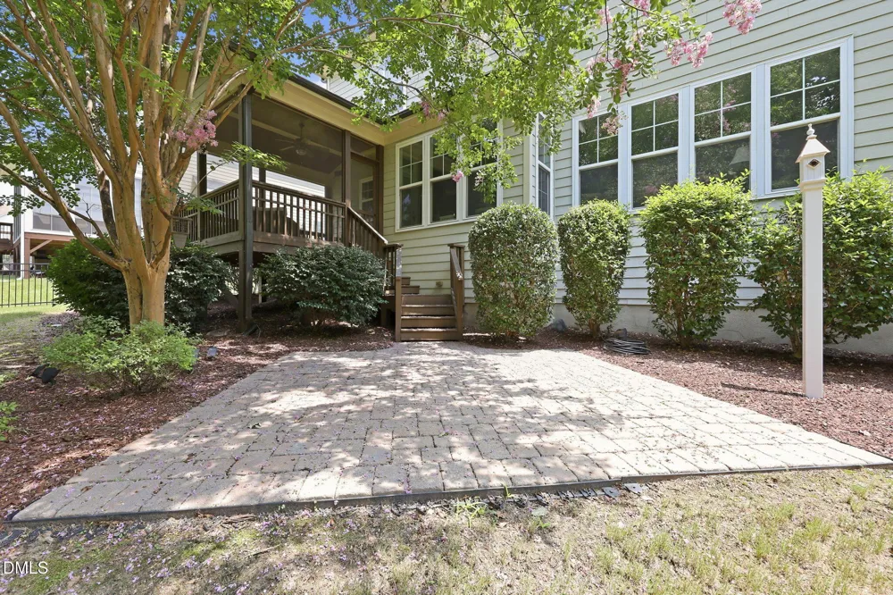 6205 Roles Saddle Drive Rolesville, NC 27571
