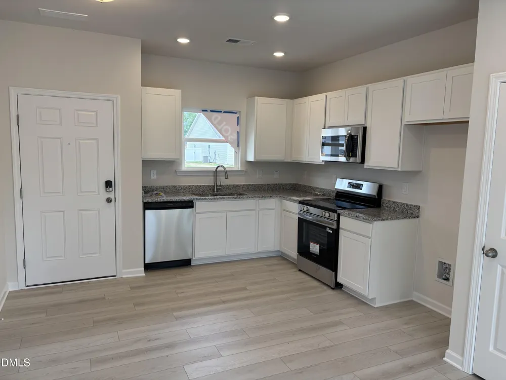 279 Courtside Drive Dunn, NC 28334