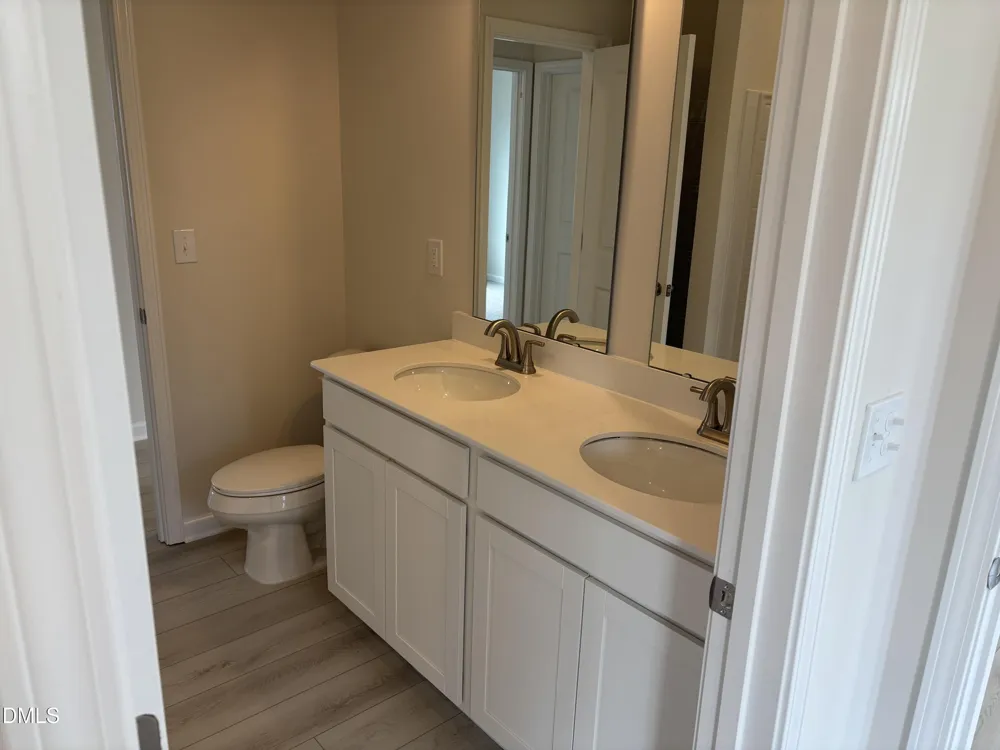 279 Courtside Drive Dunn, NC 28334