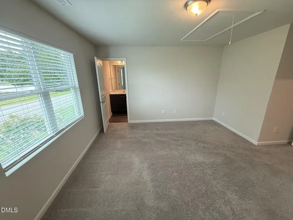 2097 Wiggins Village Drive Youngsville, NC 27596