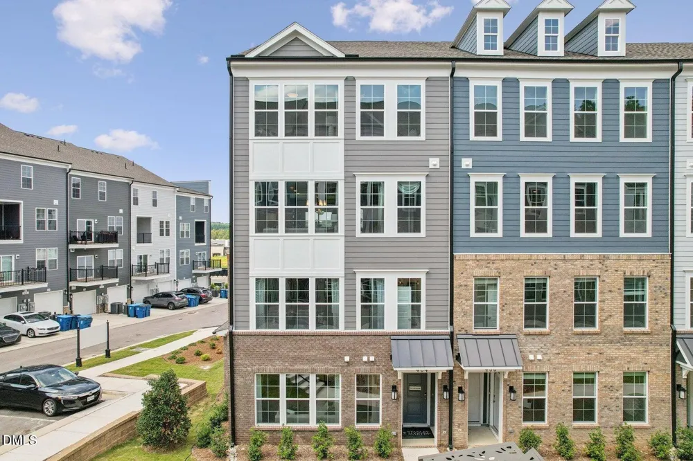 415 Grove Overlook Lane #200 Wake Forest, NC 27587