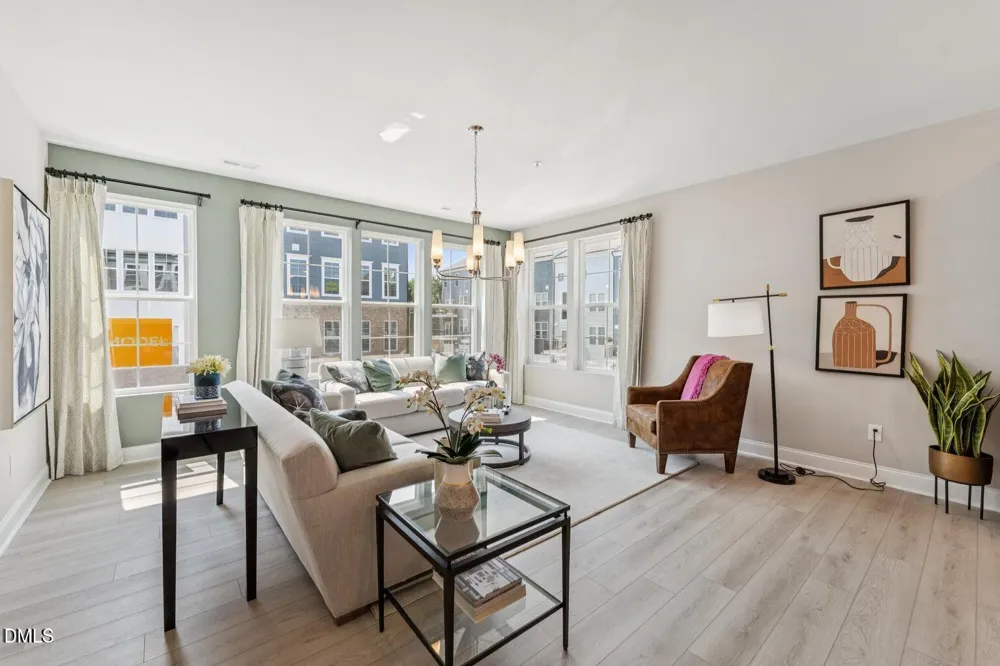 423 Grove Overlook Lane #200 Wake Forest, NC 27587