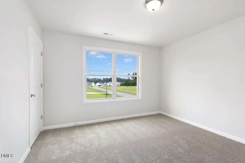 128 Hummingbird Grv Lane Princeton, NC 27569
