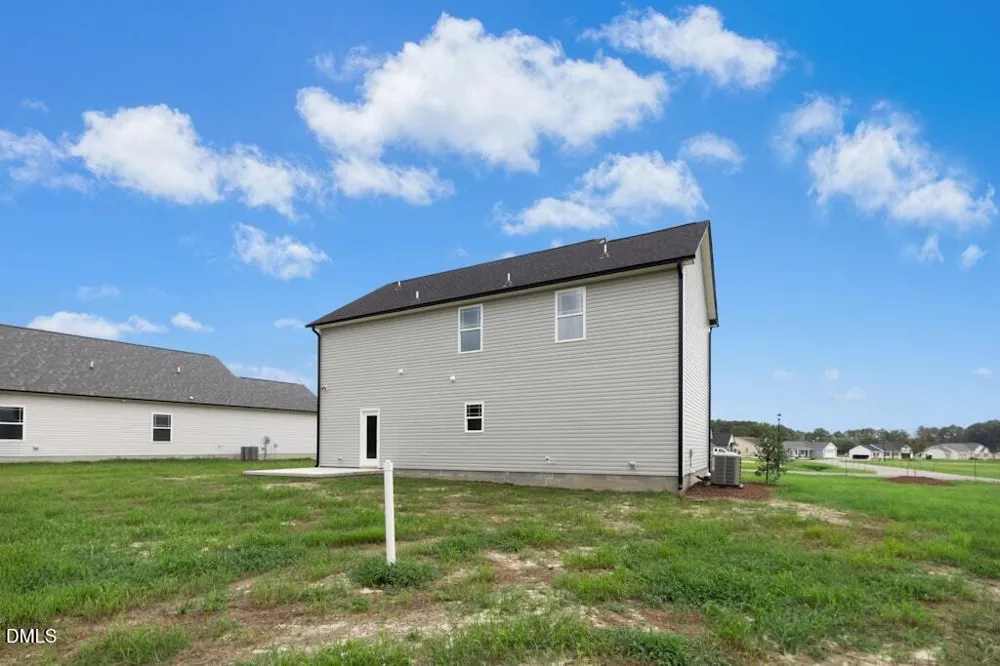 128 Hummingbird Grv Lane Princeton, NC 27569