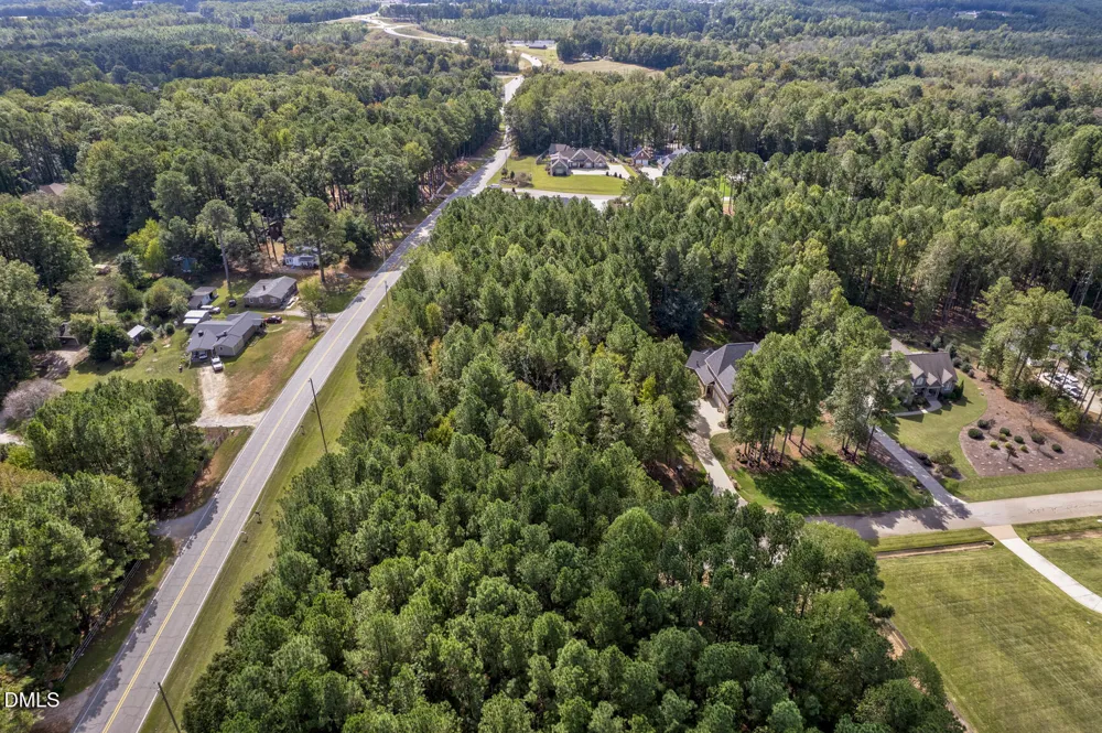 3327 Oak Leaf Drive Rocky Mount, NC 27804
