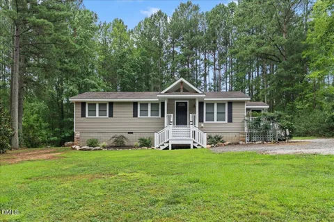 1379 Briggs Road