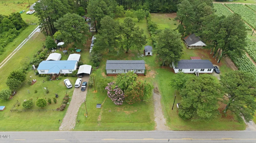 9111 Pace Road Bailey, NC 27807