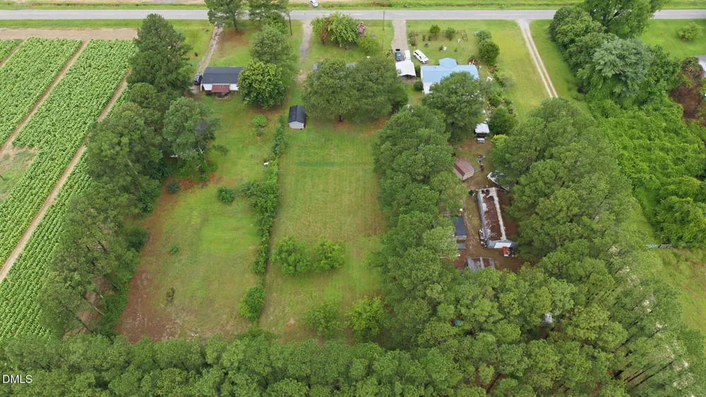 9111 Pace Road Bailey, NC 27807