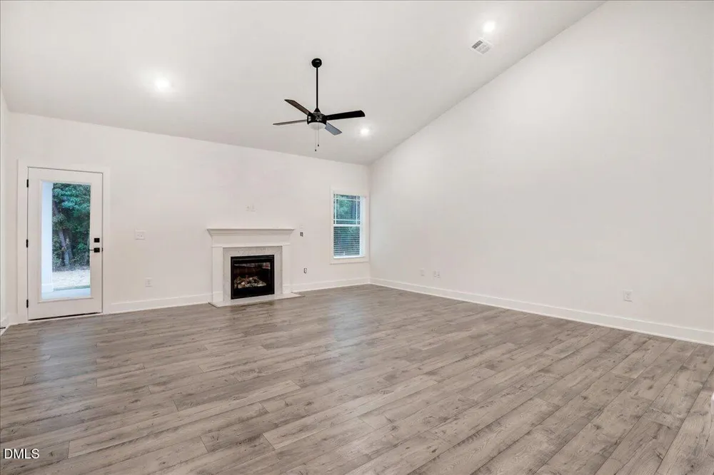 32 Killarney Avenue Lillington, NC 27546