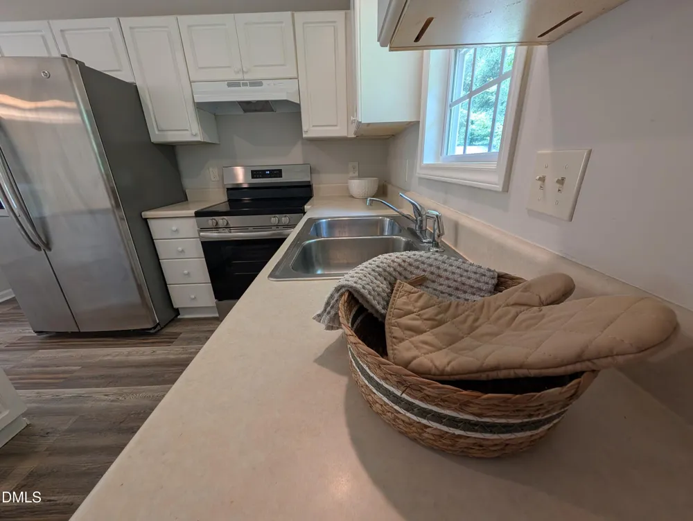 1039 Laurel Leaf Road Zebulon, NC 27597