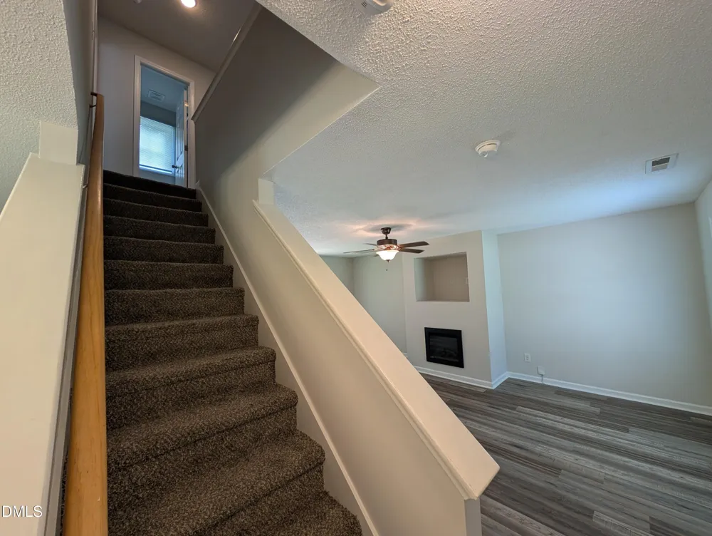 1039 Laurel Leaf Road Zebulon, NC 27597