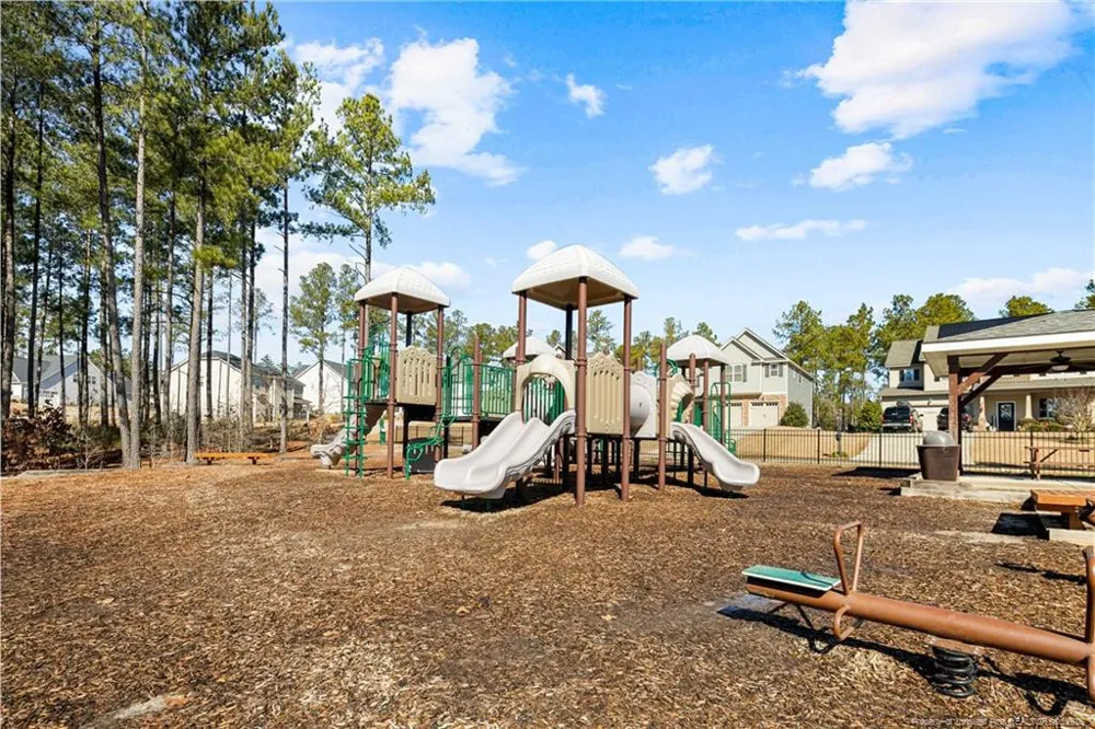 47 Pinnacle Drive Spring Lake, NC 28390