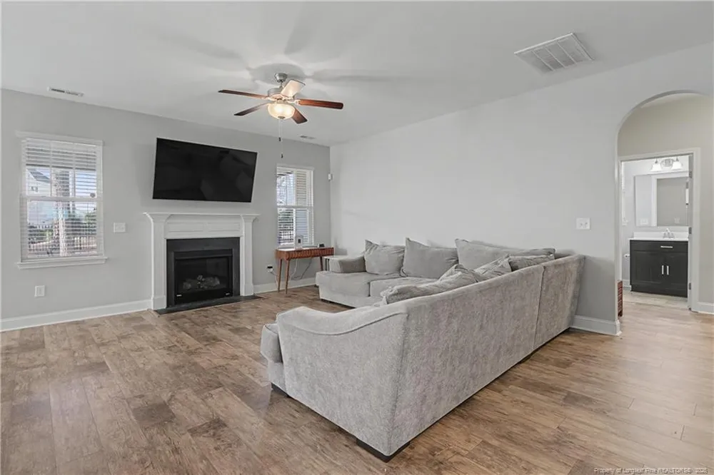 47 Pinnacle Drive Spring Lake, NC 28390