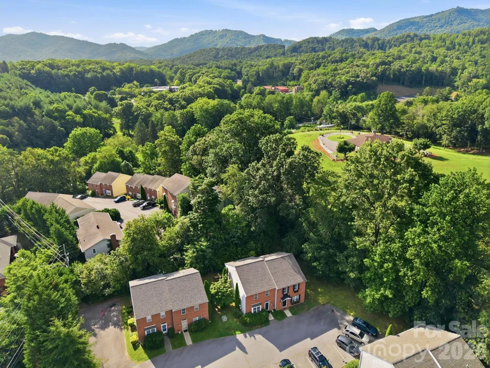65 Park Terrace Drive #4 Clyde, NC 28721
