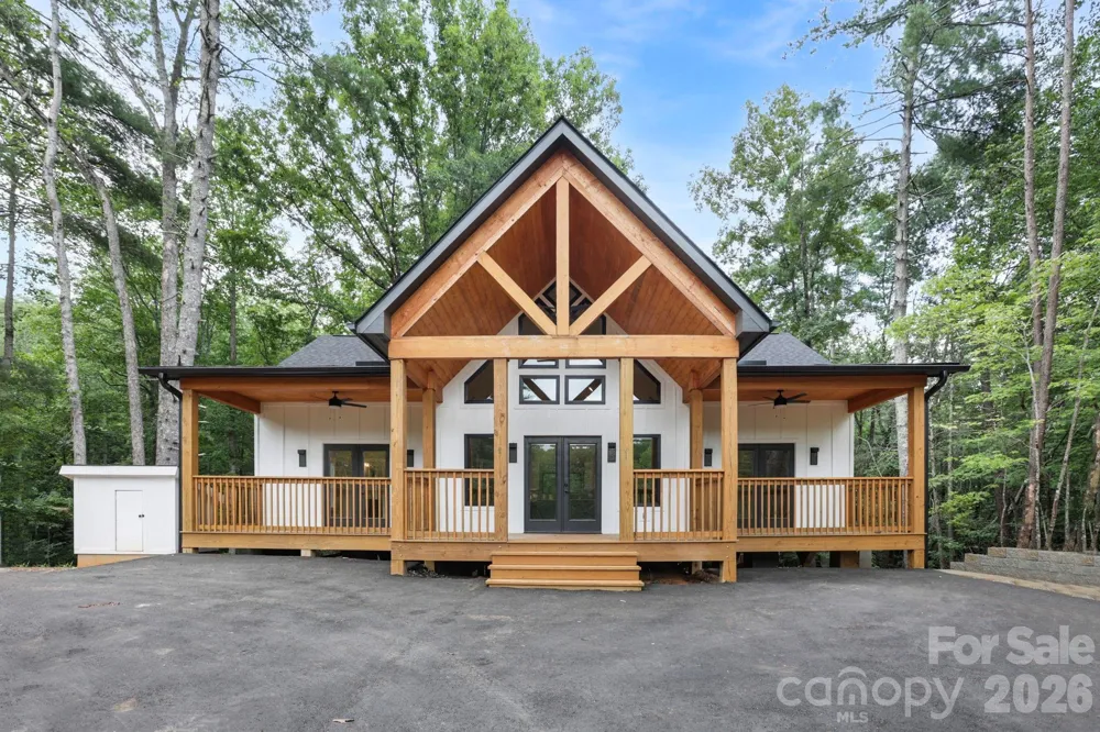 338 Hawks Terrace Lake Lure, NC 28746