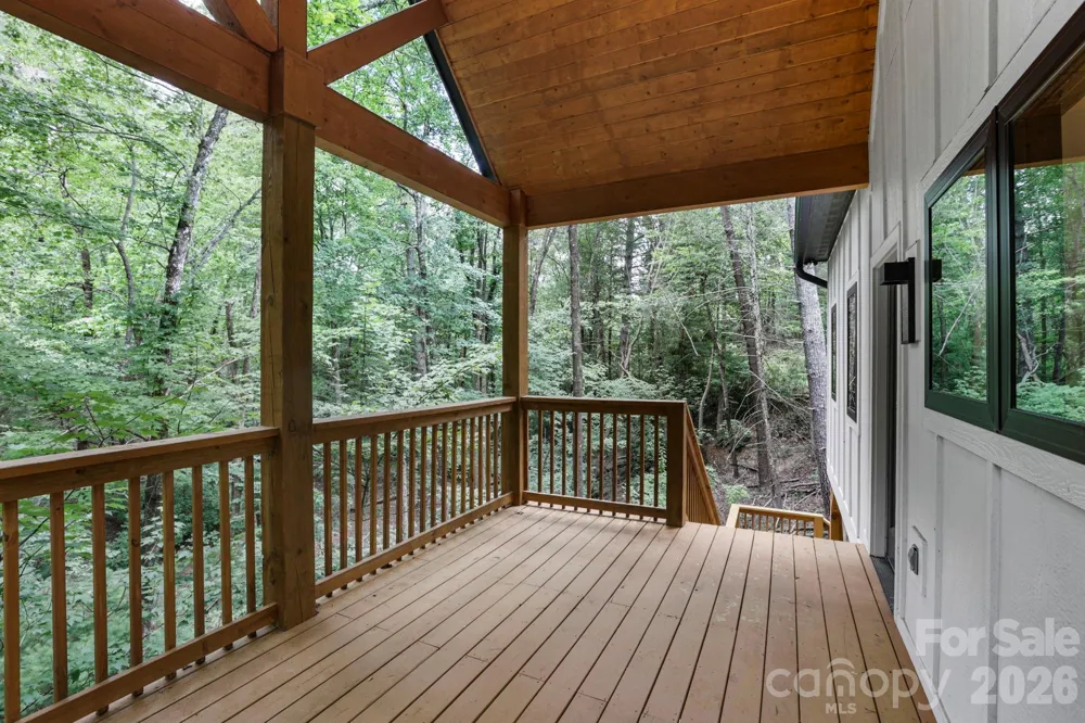 338 Hawks Terrace Lake Lure, NC 28746
