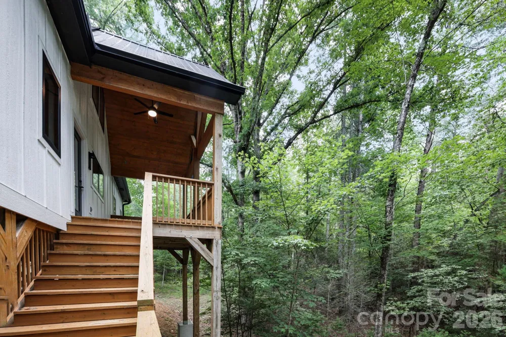 338 Hawks Terrace Lake Lure, NC 28746
