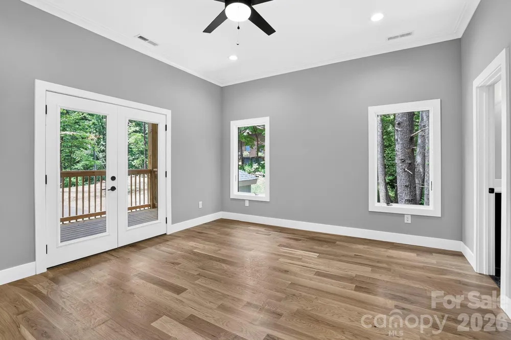 338 Hawks Terrace Lake Lure, NC 28746