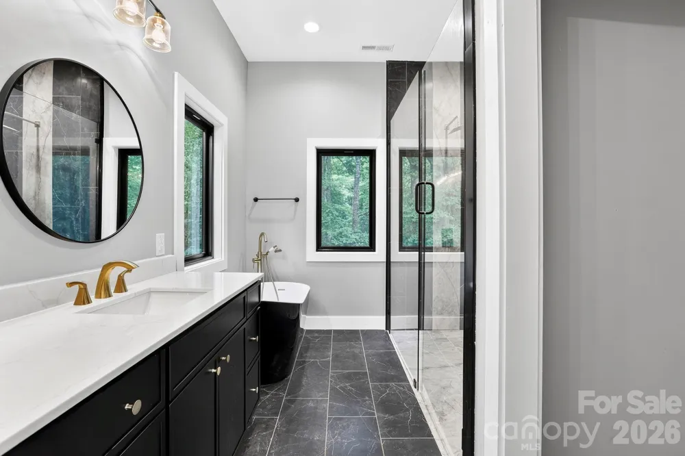 338 Hawks Terrace Lake Lure, NC 28746