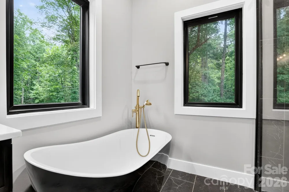 338 Hawks Terrace Lake Lure, NC 28746