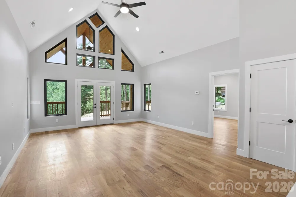 338 Hawks Terrace Lake Lure, NC 28746
