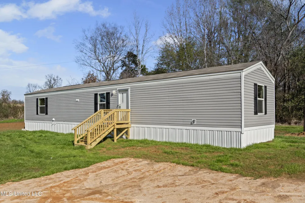6920 Old Panola Road Sardis, MS 38666