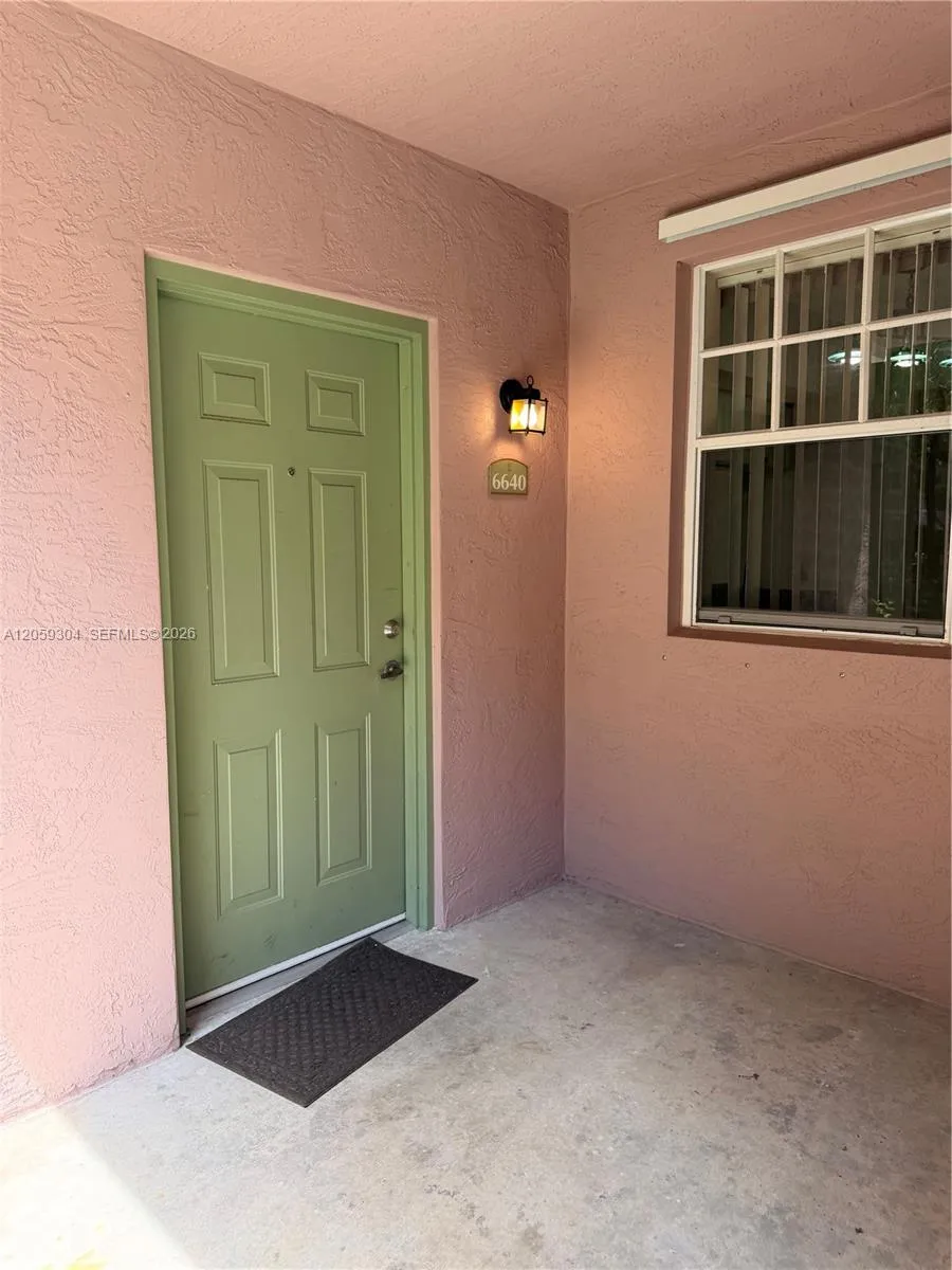 6640 W Sample Rd #6640 Coral Springs, FL 33067
