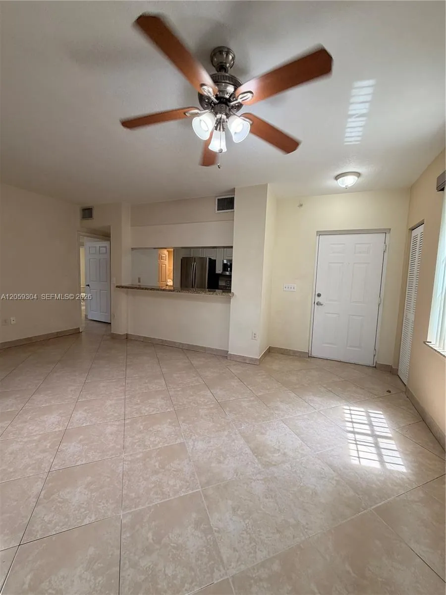 6640 W Sample Rd #6640 Coral Springs, FL 33067