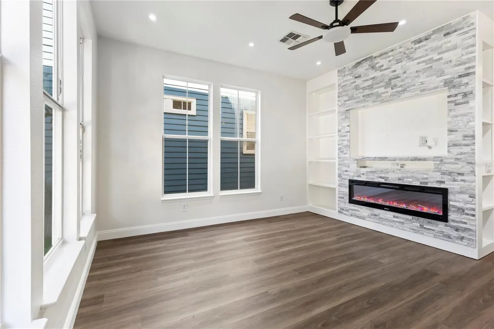 1010 PERIWINKLE COURT Celebration, FL 34747