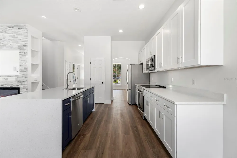 1010 PERIWINKLE COURT Celebration, FL 34747