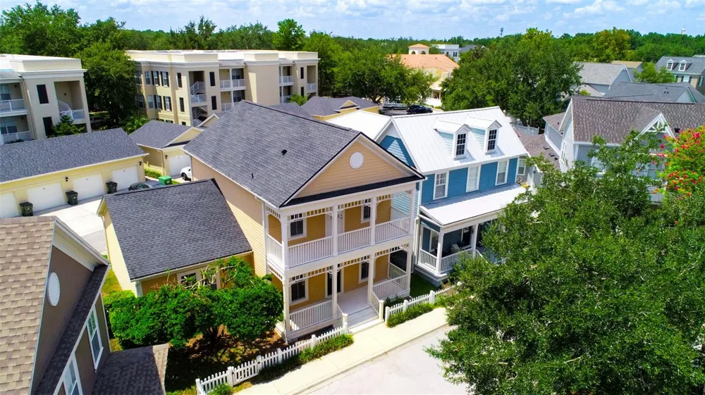 1010 PERIWINKLE COURT Celebration, FL 34747