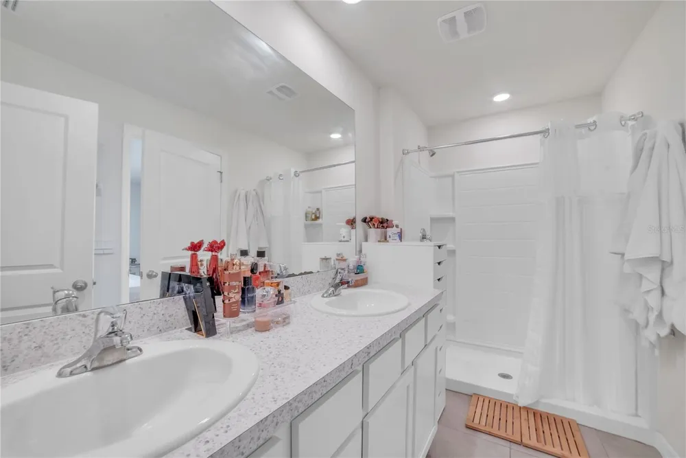 36558 SPANISH ROSE DRIVE Dade City, FL 33525