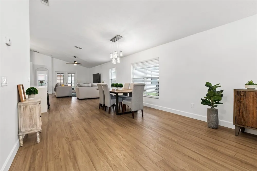 14018 BUDWORTH CIRCLE Orlando, FL 32832