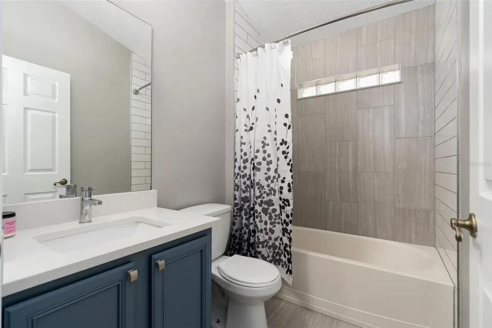 14018 BUDWORTH CIRCLE Orlando, FL 32832