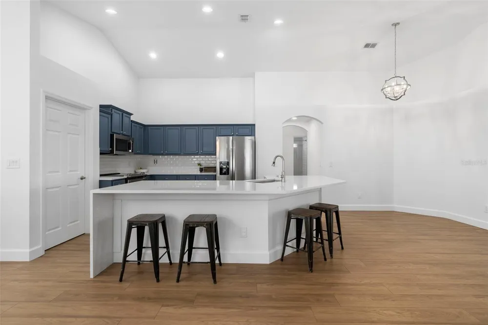 14018 BUDWORTH CIRCLE Orlando, FL 32832