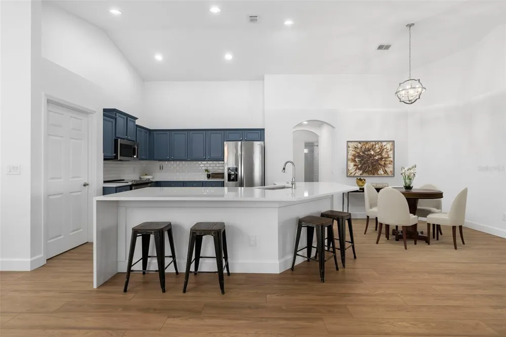 14018 BUDWORTH CIRCLE Orlando, FL 32832