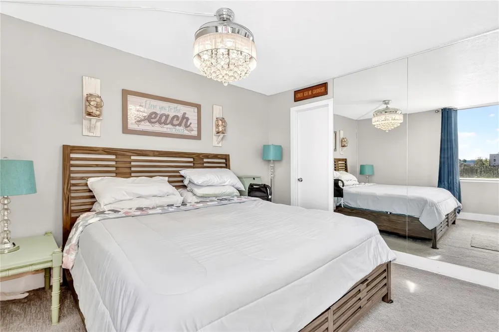 255 DOLPHIN POINT #407 Clearwater Beach, FL 33767