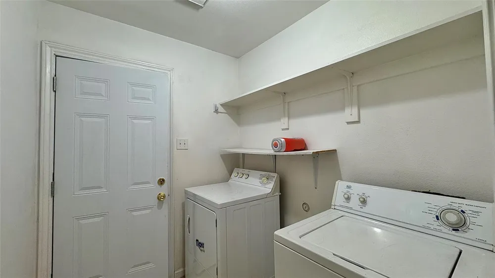 610 Brookside Drive Cedar Hill, TX 75104