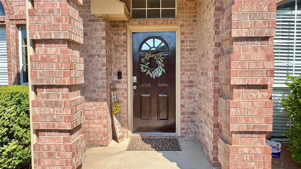 610 Brookside Drive Cedar Hill, TX 75104