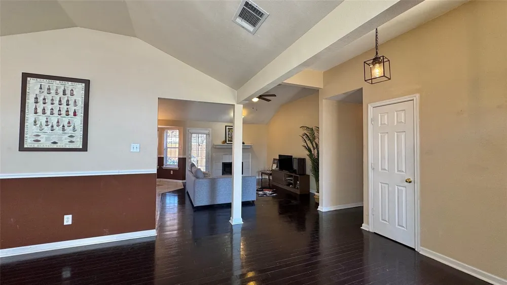 610 Brookside Drive Cedar Hill, TX 75104