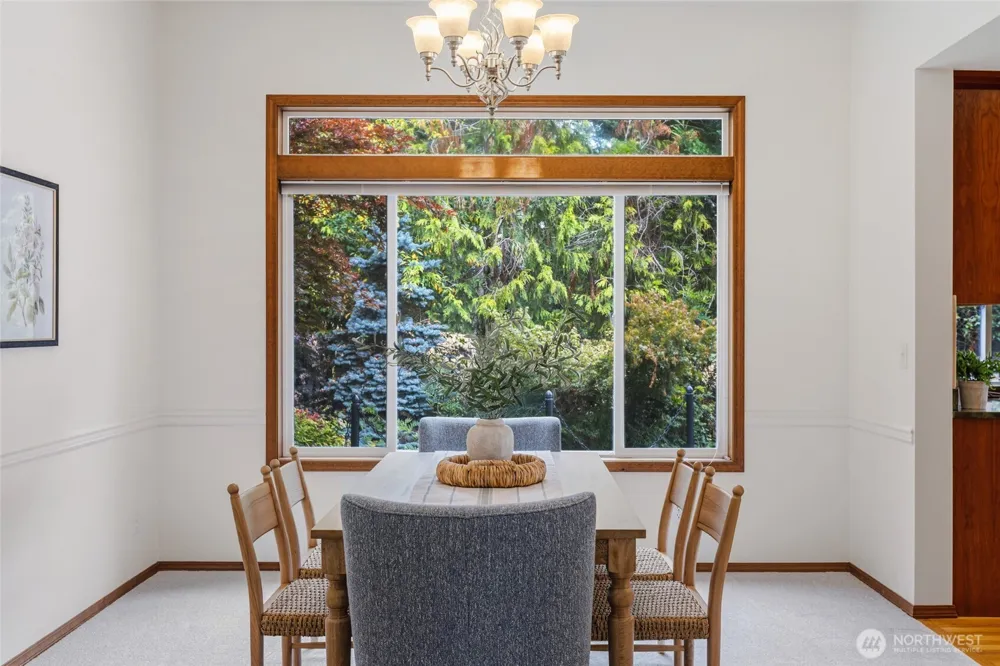 2012 NE Amhurst Court Poulsbo, WA 98370