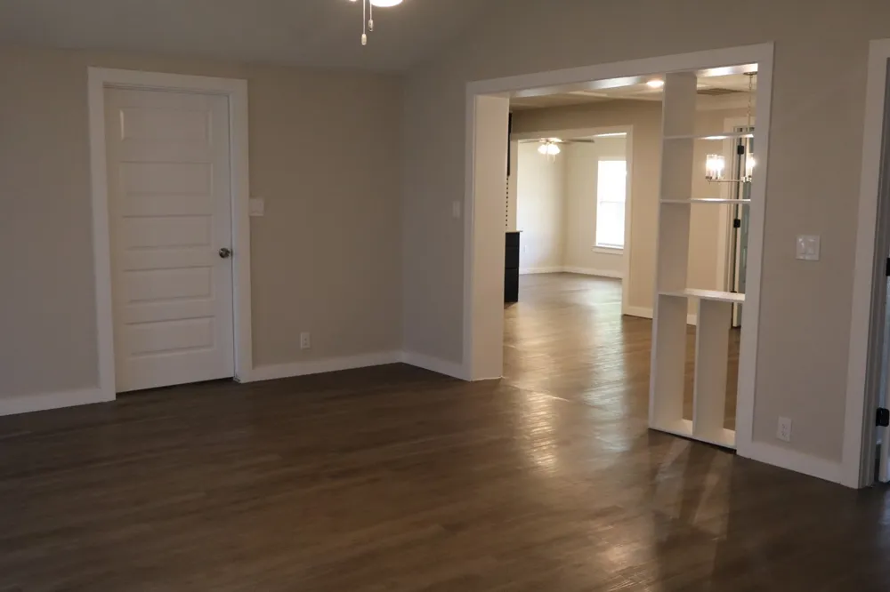 8532 George White Settlement, TX 76108