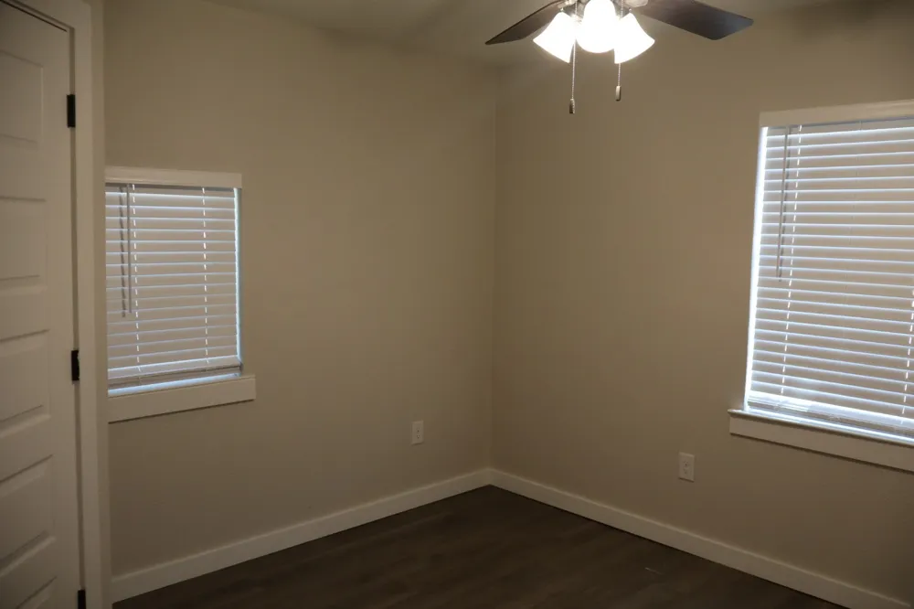 8532 George White Settlement, TX 76108