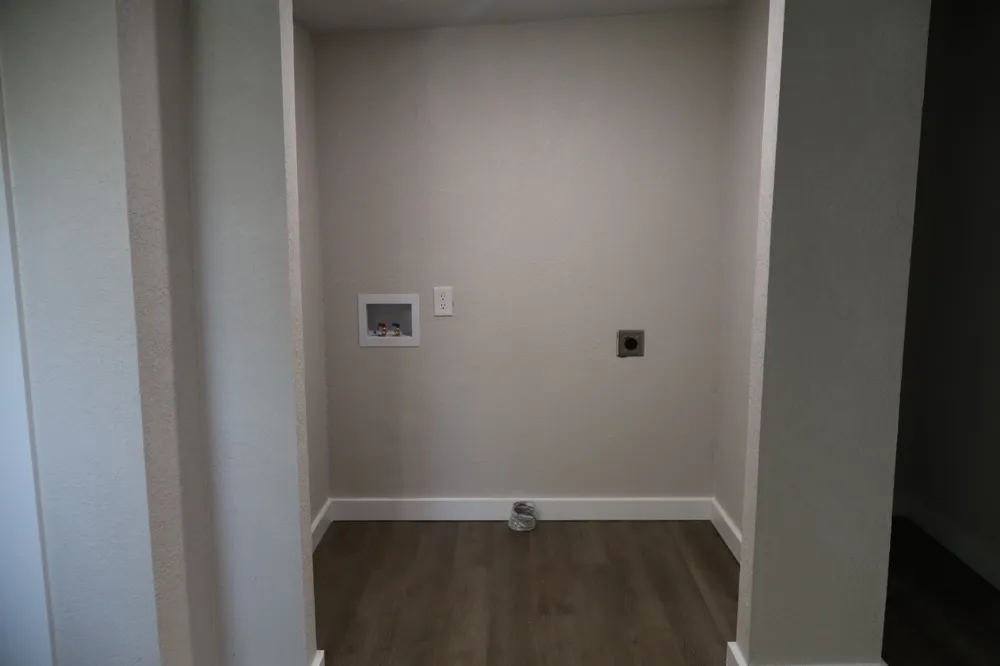 8532 George White Settlement, TX 76108