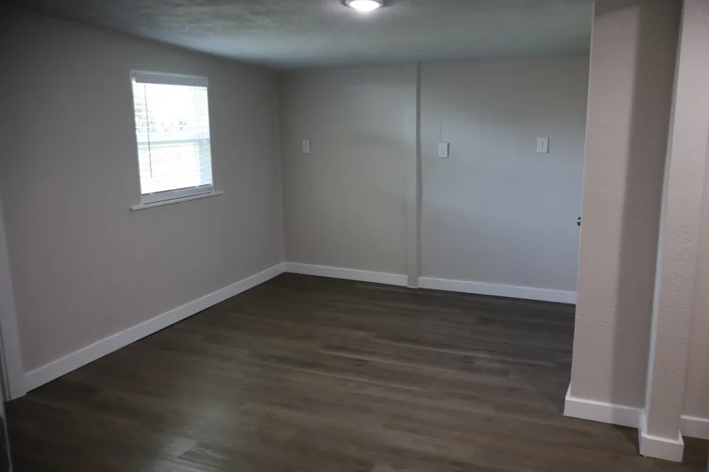 8532 George White Settlement, TX 76108