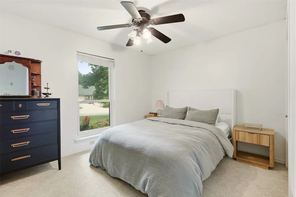 6713 Park Drive North Richland Hills, TX 76182